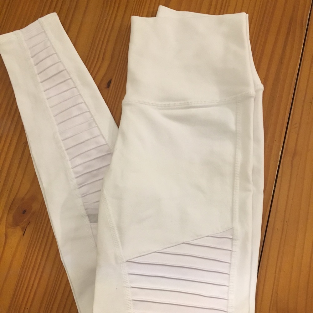 High Waist Alo Yoga Moto Legging White